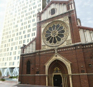 Acuze grave în scandalul Cathedral Plaza