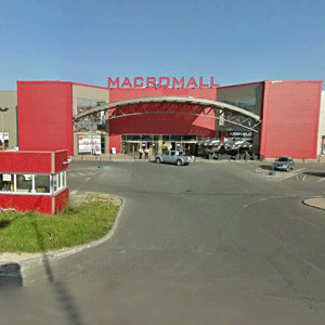 În cinci ani, valoarea "Macromall" Braşov a scăzut la mai puţin de 15%