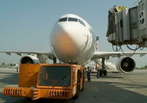 Doua aeroporturi modernizate din fonduri europene