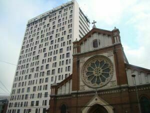 Oprescu este somat sa demoleze Cathedral Plaza