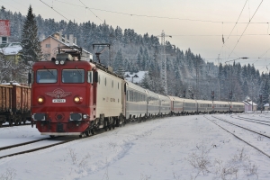 CFR scoate la închiriere peste 1.000 de spaţii şi terenuri