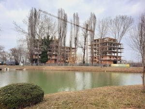 Park Lake Residence - complex de locuinţe în Târgovişte