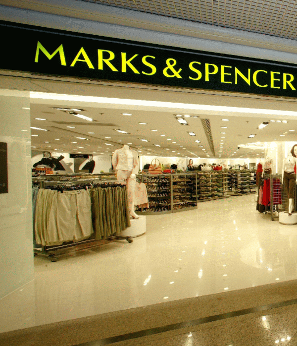 Marks&Spencer închide magazinele din AFI şi Sun Plaza