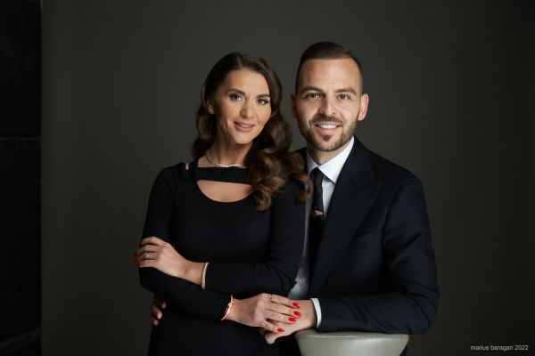 Nicoleta Manea, CEO ANG Luxury Properties, şi Alexandru Manea, fondator ANG Luxury Properties