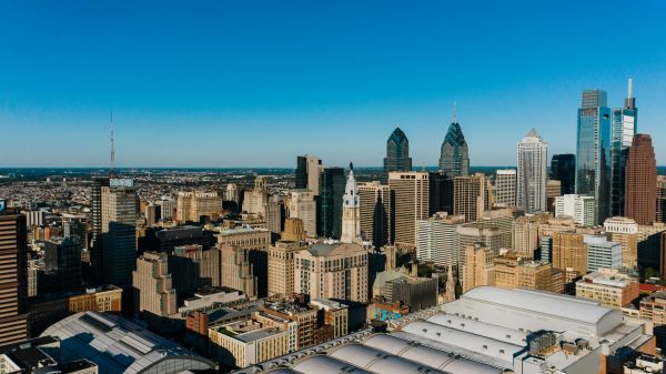 Cererea de locuinţe din SUA - solidă în Est şi Vest, slabă în Sud