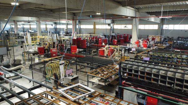 Piaţa tâmplăriei termoizolante - trend de creştere moderată